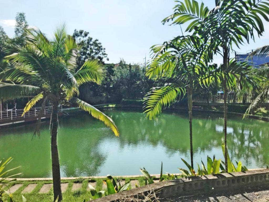 Royal Lee Resort And Spa Nai Yang Exterior foto