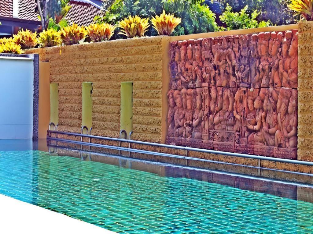 Royal Lee Resort And Spa Nai Yang Exterior foto