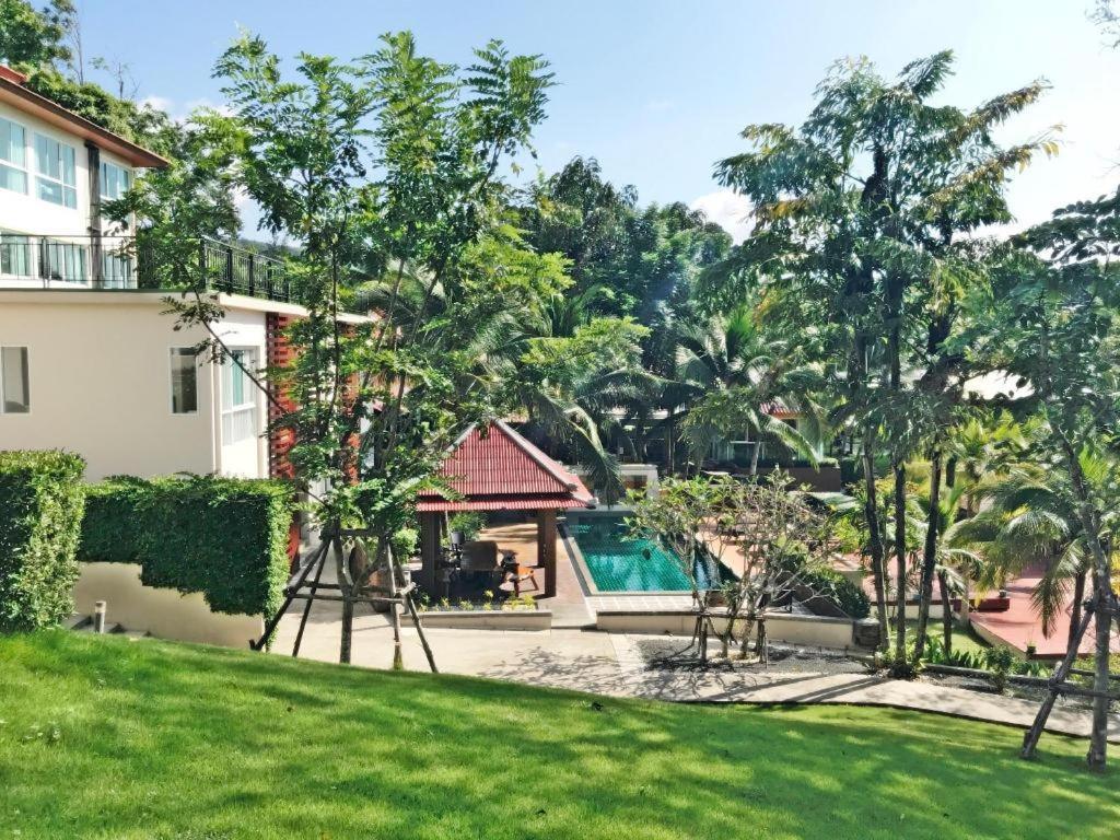 Royal Lee Resort And Spa Nai Yang Exterior foto